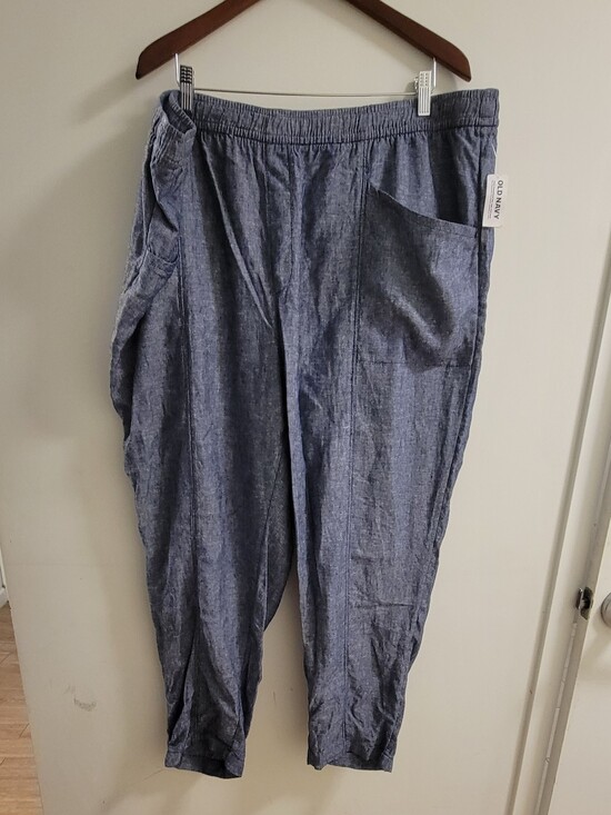 Old Navy Pants - Old Navy Blue Chambray Drawstring Crop Pants Size3x